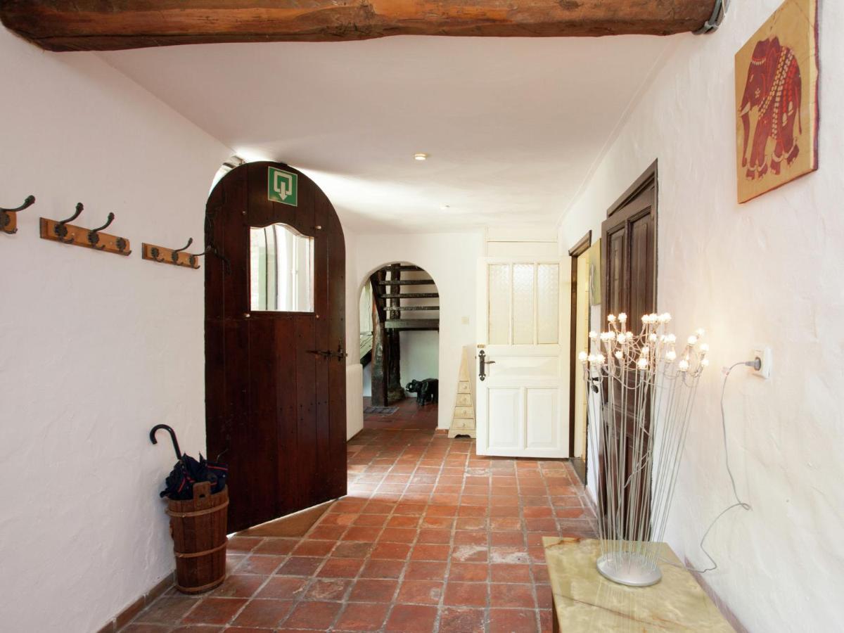 Magnificent Farmhouse In Sint Joost Esterno foto